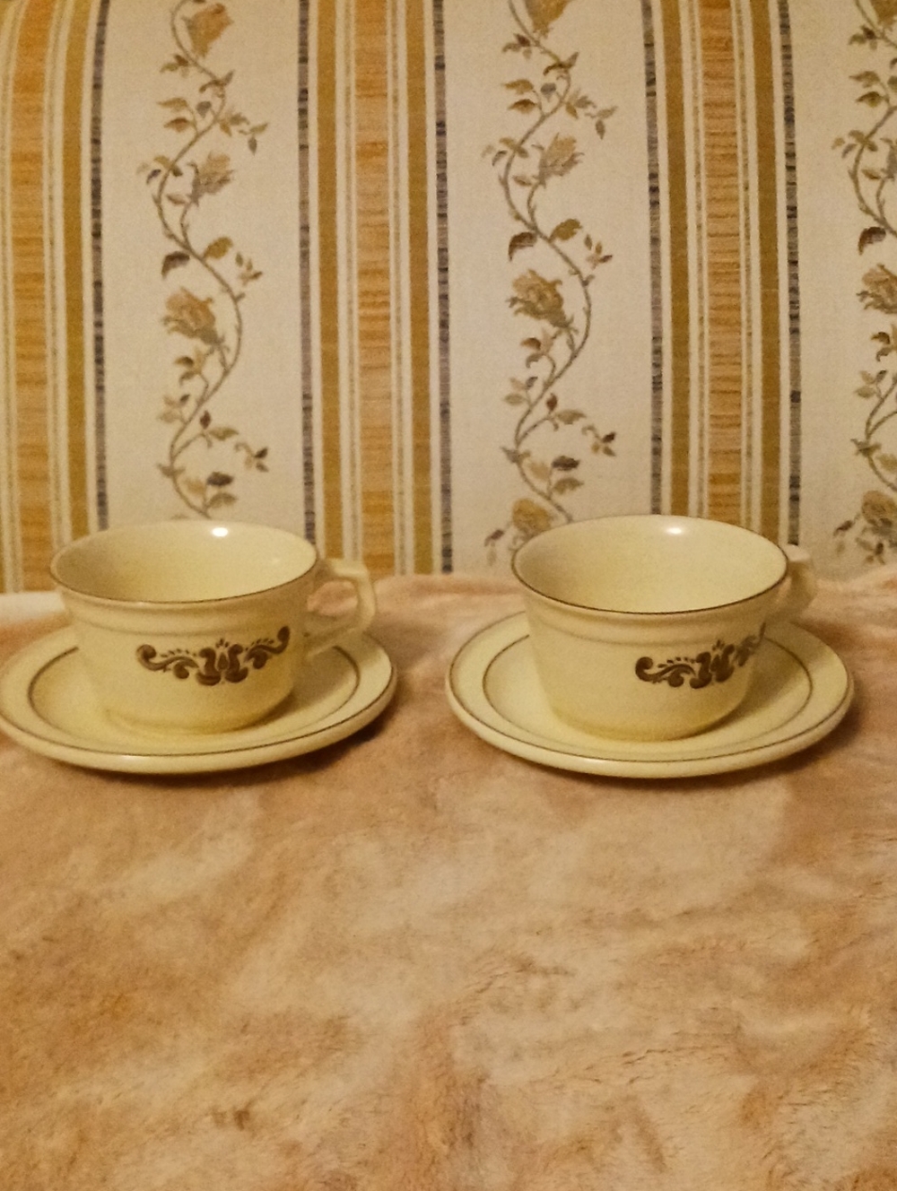 Pfaltzgraff Yellow and Brown Scroll Teacup and Saucer Set